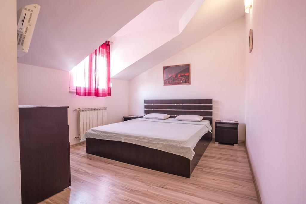 Apartment Alduk Split Exteriör bild